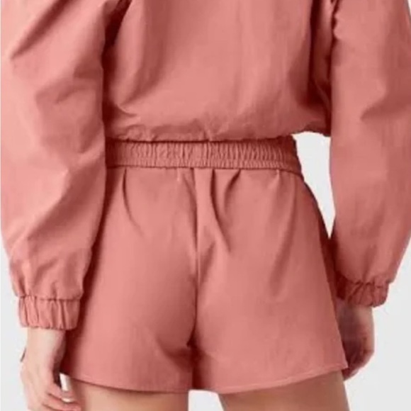 ALO Yoga Alumni Shorts (PRICEDROP) - Picture 3 of 7